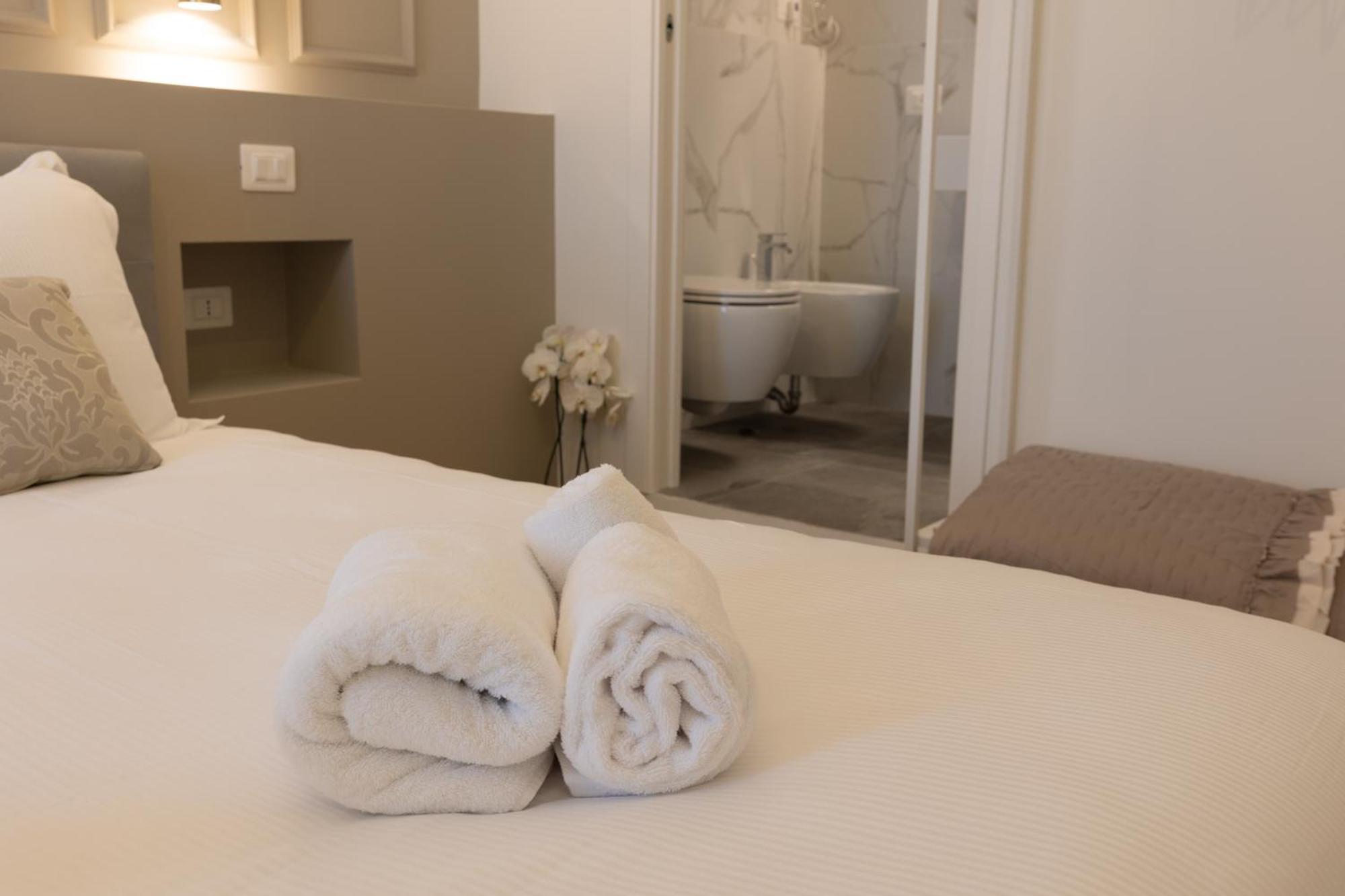 De Vince Suites - Luxury Rooms - Roma Termini Exterior foto